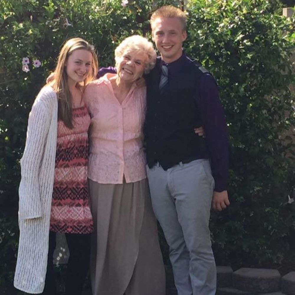 Meet your Posher, Jessica